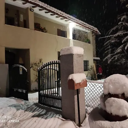 La Casa Di Elena Konukevi Camerino