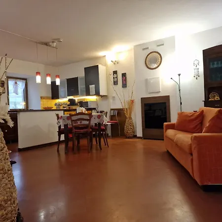 Affittacamere La Casa Di Elena Camerino