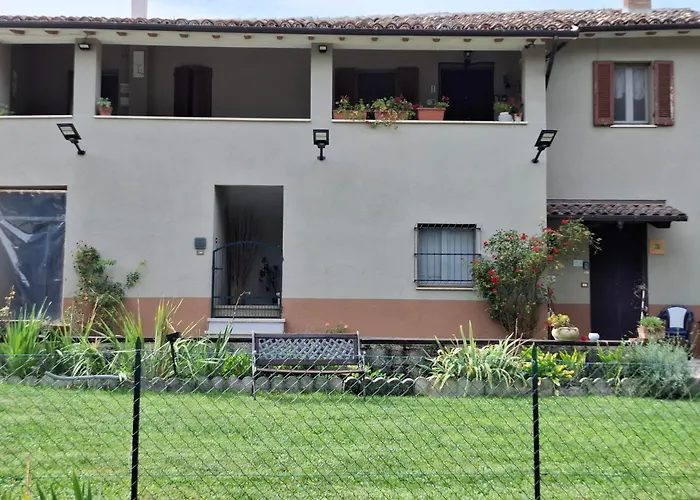 La Casa Di Elena Affittacamere Camerino